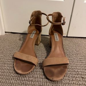 Steve Madden tan velvet heels size 7.